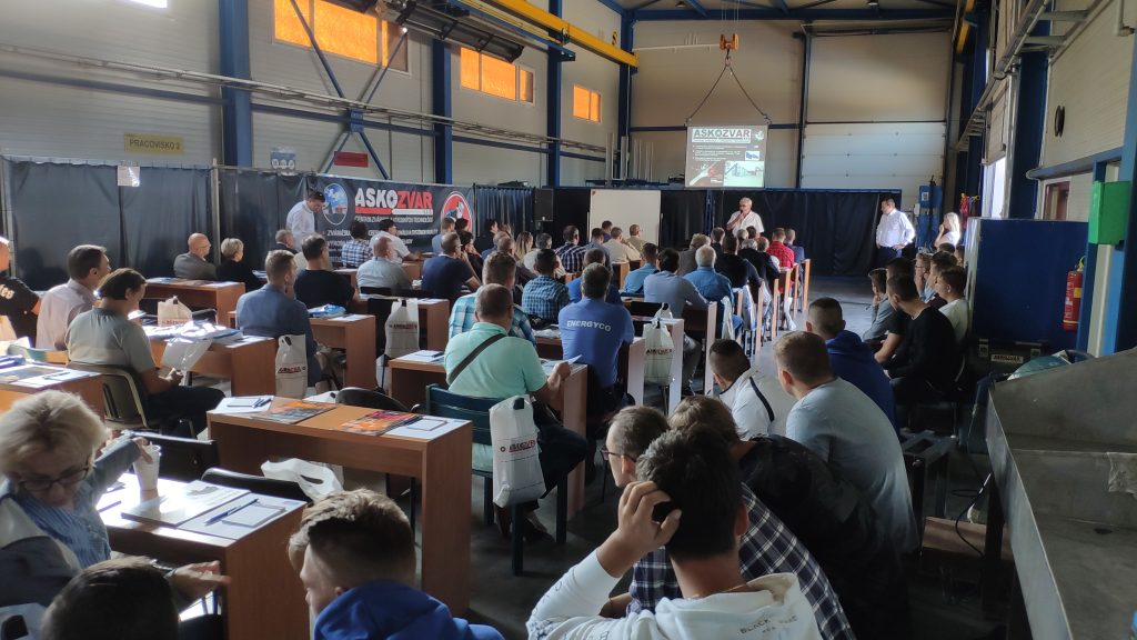 Askozvar konferencia